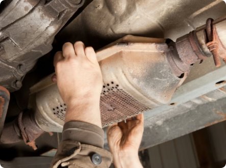 How Long Does a Catalytic Converter Last & When to Replace It?